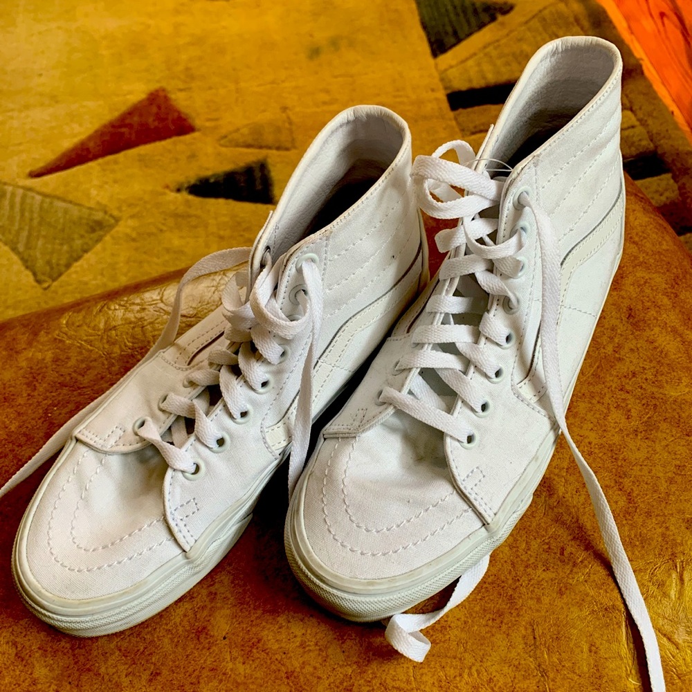 VANS white hi-top sk8 womens 8, mens 6.5, UK 5.5, eu 38.5